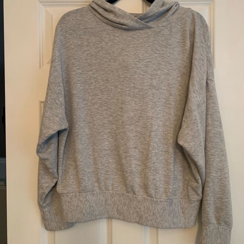 Fabletics Bo Hoodie Size Medium